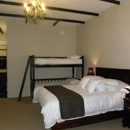 Olive Hill Country Lodge Bloemfontein Bagian luar foto