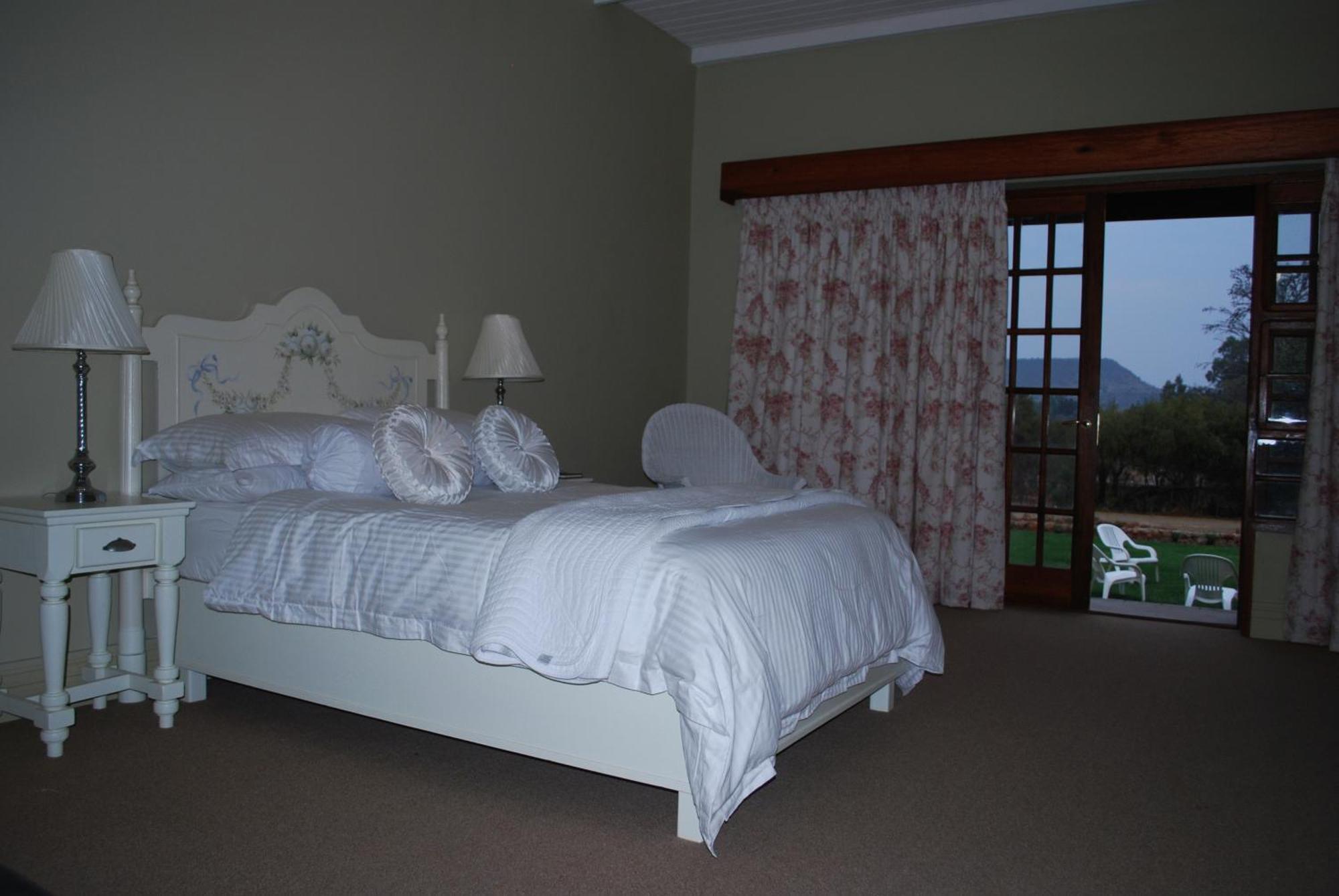Olive Hill Country Lodge Bloemfontein Bagian luar foto