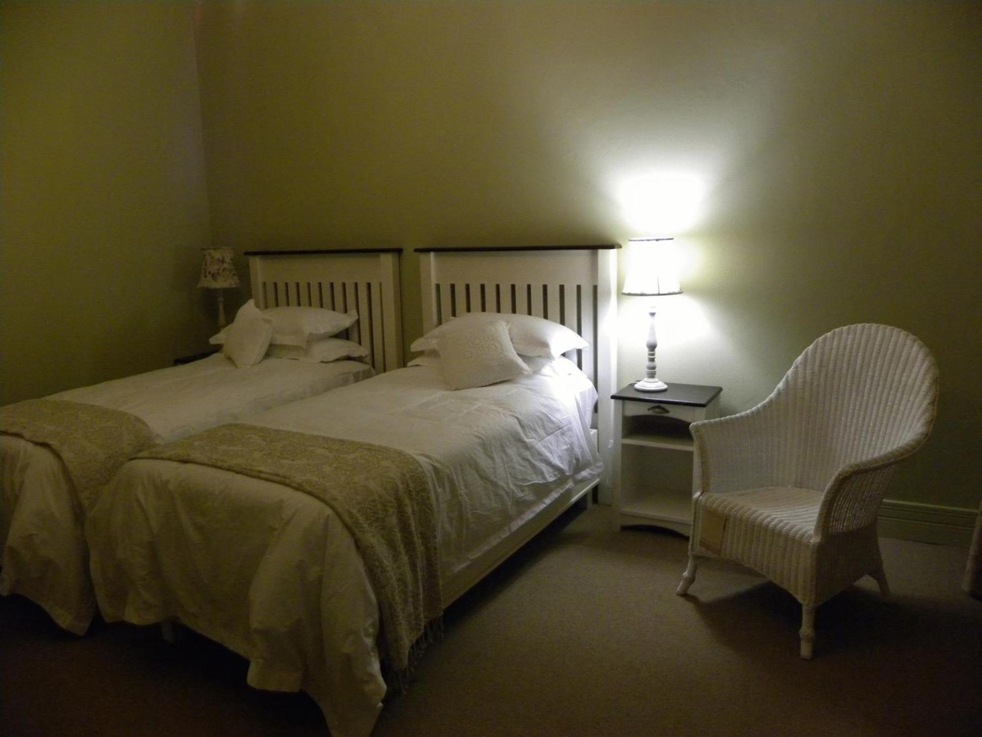 Olive Hill Country Lodge Bloemfontein Bagian luar foto