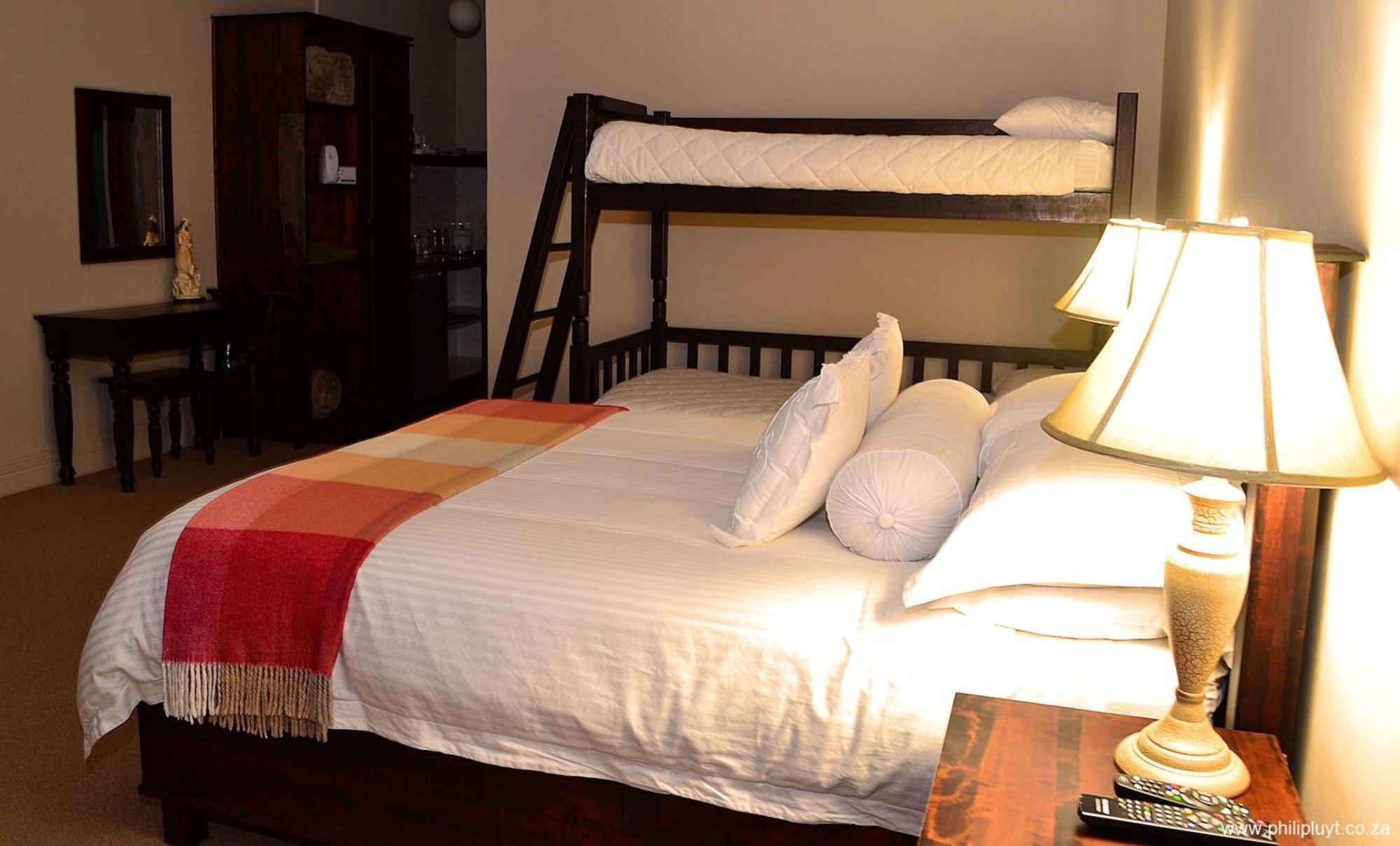 Olive Hill Country Lodge Bloemfontein Bagian luar foto