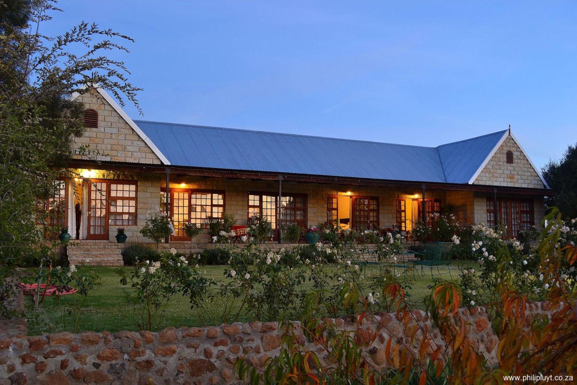 Olive Hill Country Lodge Bloemfontein Bagian luar foto